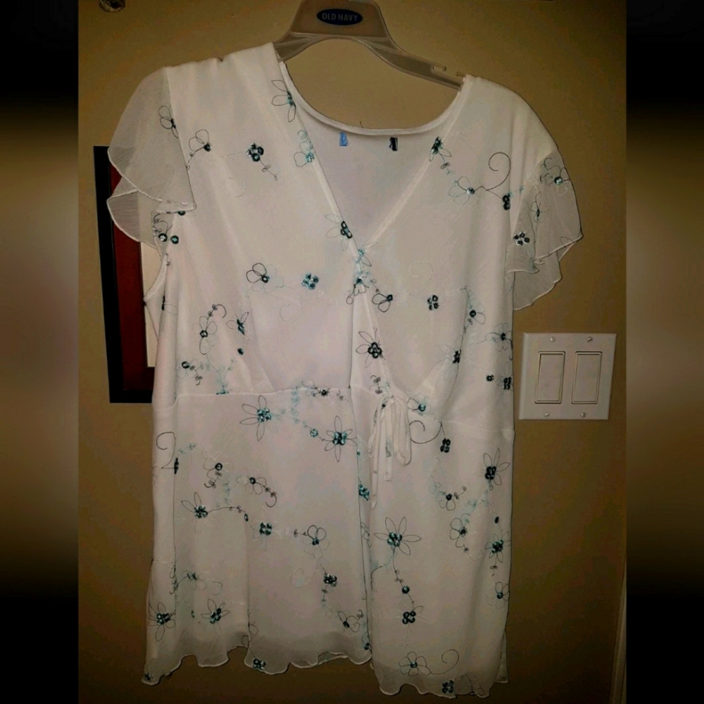 WOMENS Top 2XL